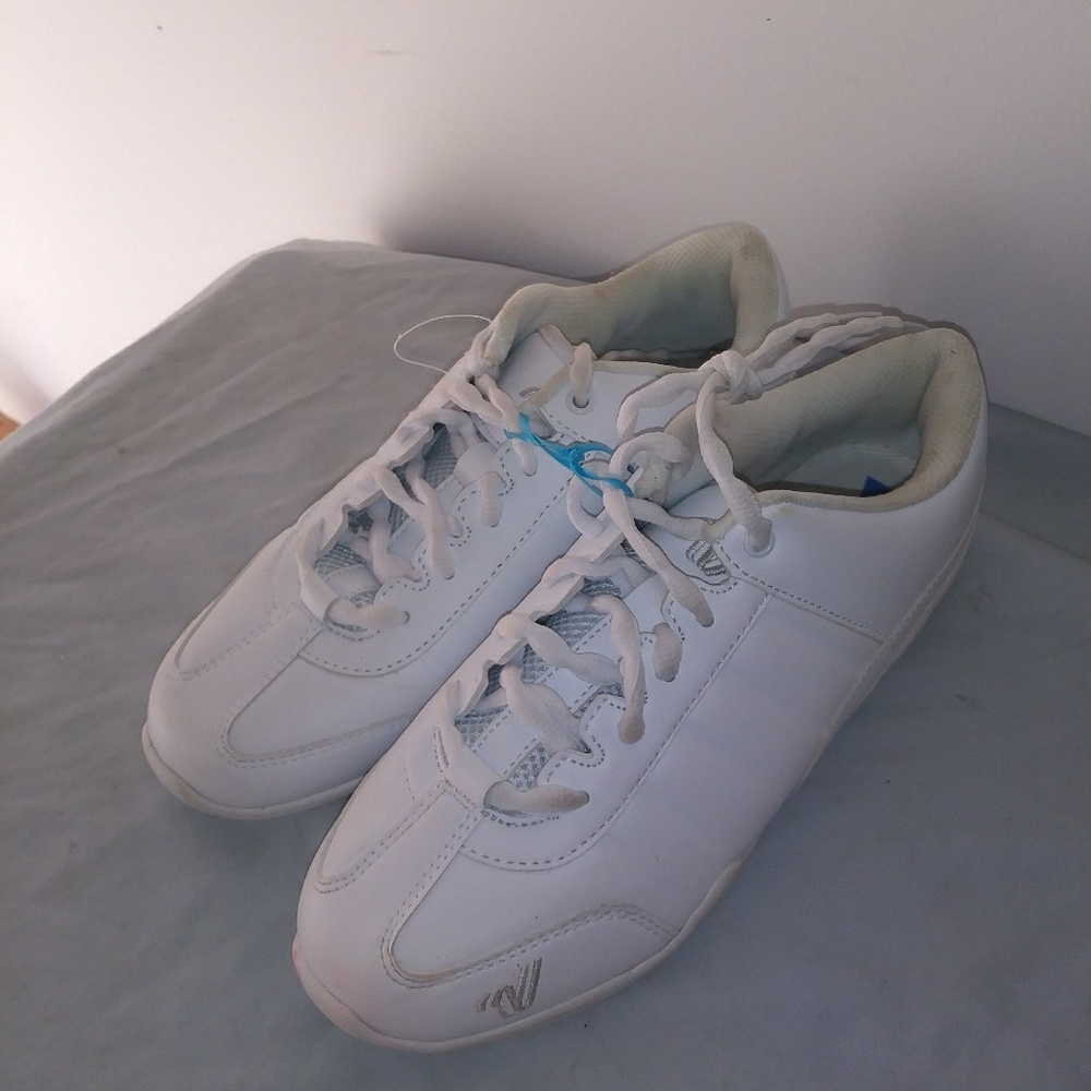 Varsity Cheer Shoes size 5.5